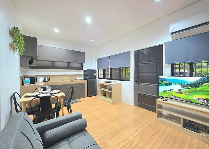 U6 La Guardia Townhouse 2 Bedroom Near It Park With Free Parking *