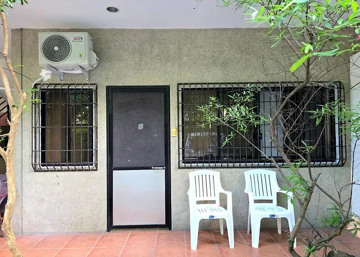 U6 La Guardia Townhouse 2 Bedroom Near It Park With Free Parking Cebu