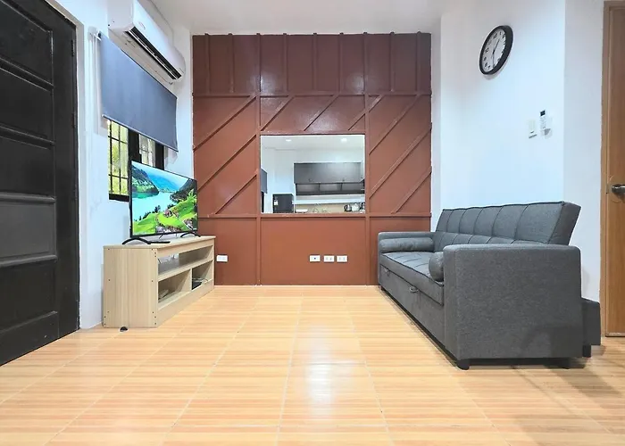 U6 La Guardia Townhouse 2 Bedroom Near It Park With Free Parking Apartment *