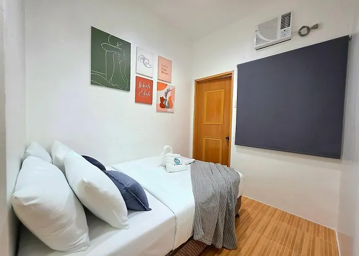 Apartment U6 La Guardia Townhouse 2 Bedroom Near It Park With Free Parking Cebu